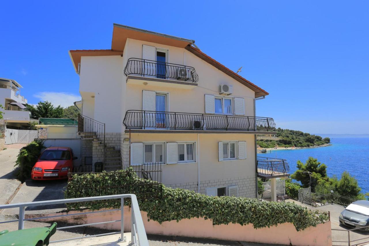 Apartments By The Sea Okrug Donji, Ciovo - 16657 Donji Okrug  Bagian luar foto
