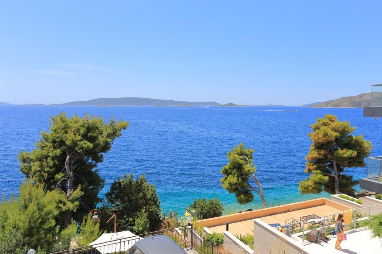 Apartments By The Sea Okrug Donji, Ciovo - 16657 Donji Okrug  Bagian luar foto