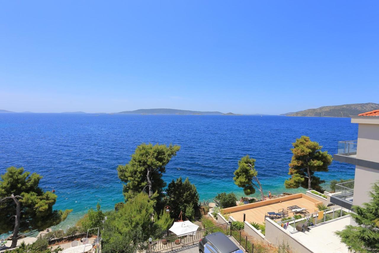 Apartments By The Sea Okrug Donji, Ciovo - 16657 Donji Okrug  Bagian luar foto